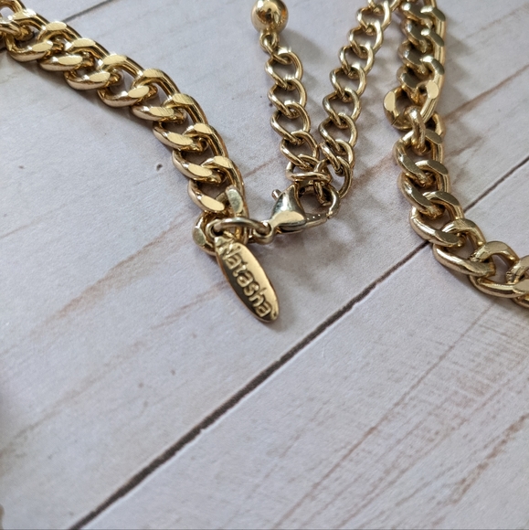 Natasha Couture Faceted Floral Necklace - Picture 4 of 4